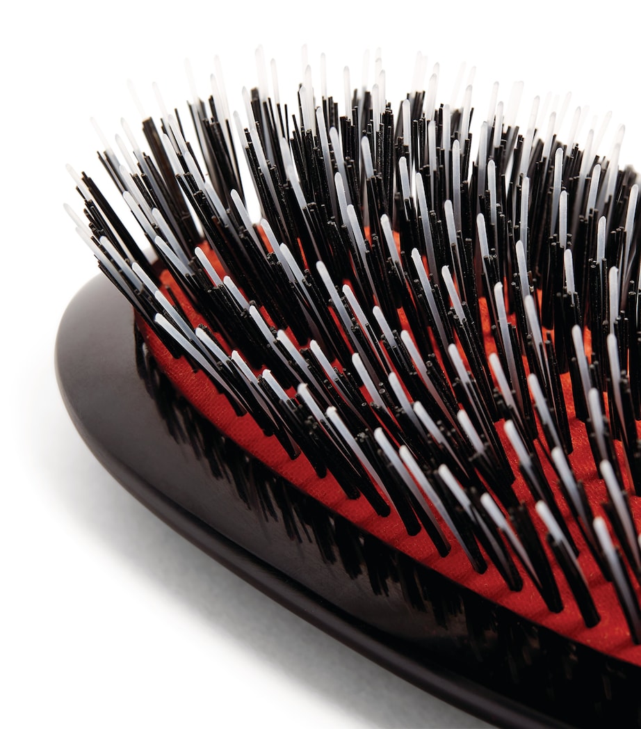 Handy Hairbrush