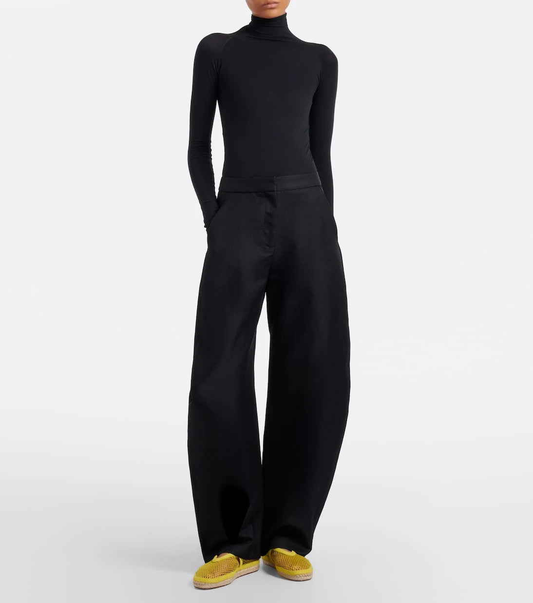 Alaïa - Fishnet suede-trimmed espadrilles