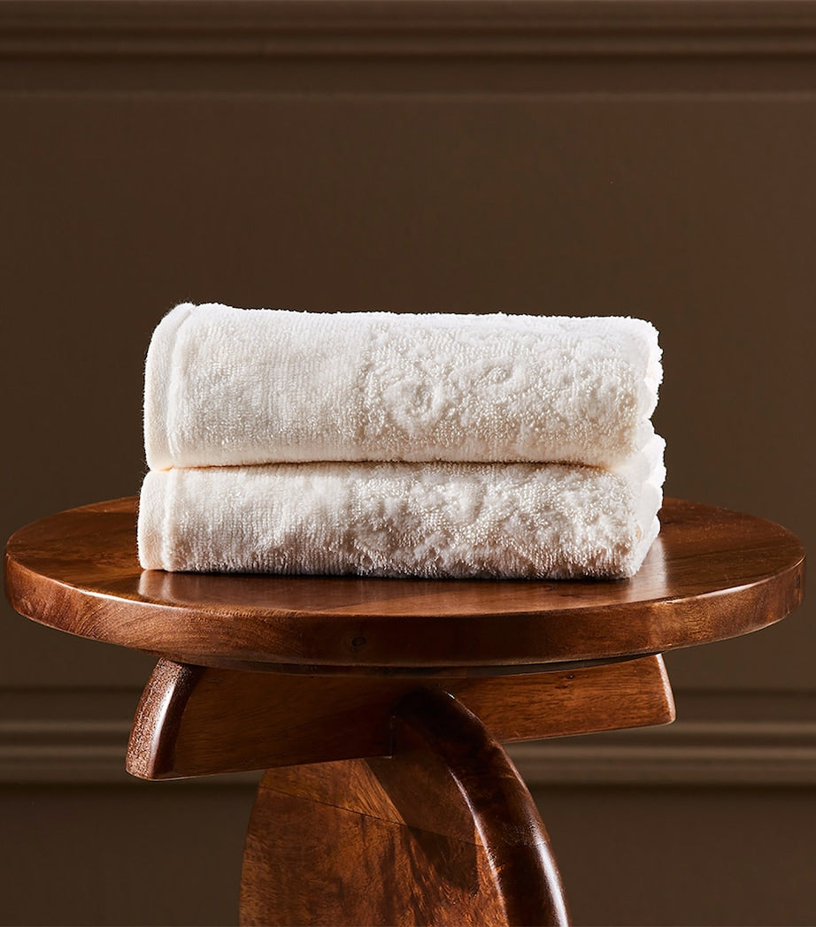 Yves Delorme Leopard Bath Towel (140cm x 70cm)