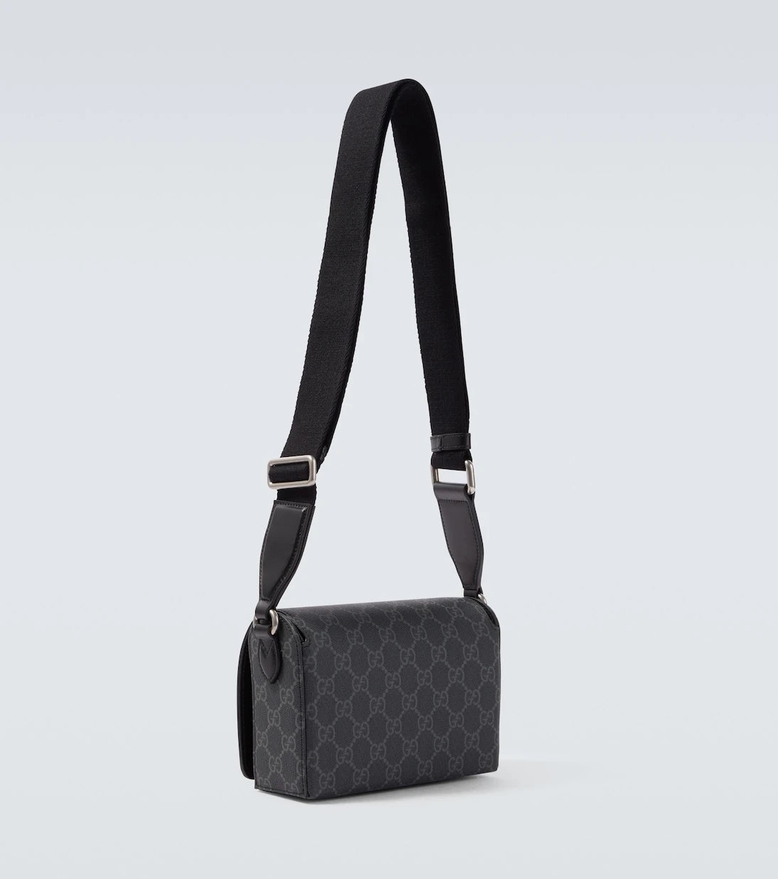 Gucci - GG Supreme leather-trimmed canvas crossbody bag