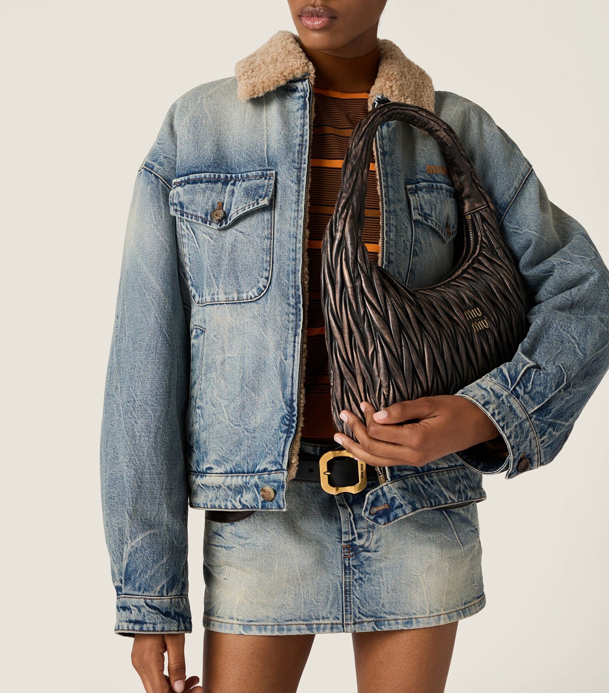 Matelassé Calfskin Wander Shoulder Bag