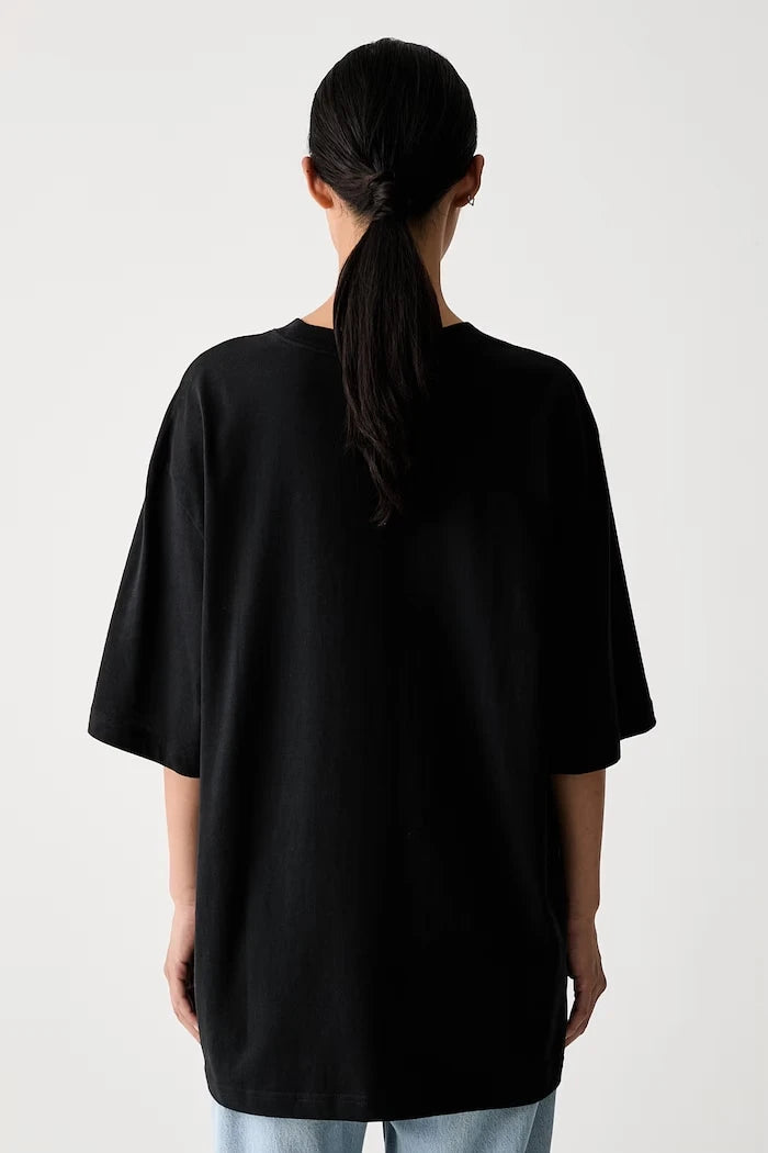 adidas Originals kadın pamuklu Essentials tişört
