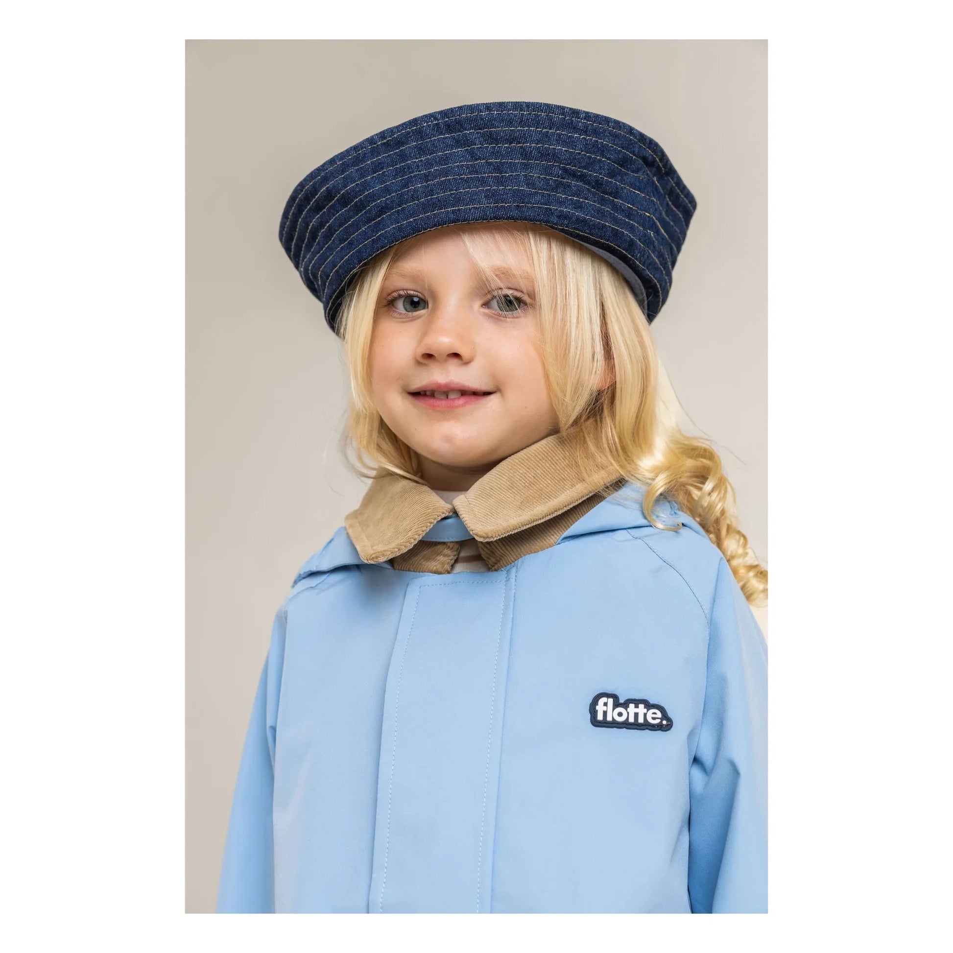 Flotte - Archivito Recycled Fiber Waterproof Jacket | Light blue