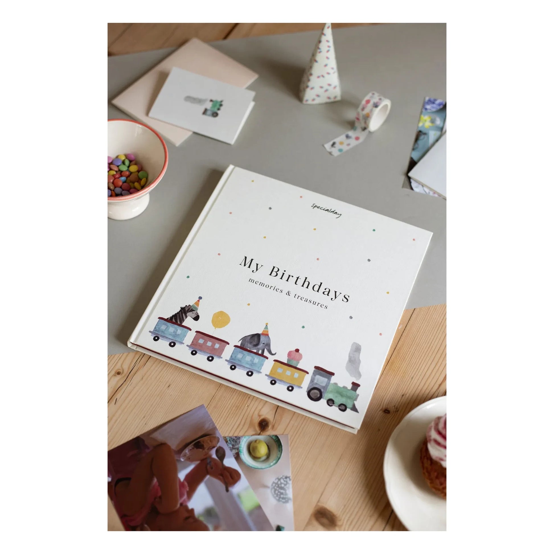 Specialday - My Birthdays memory book - EN | Ecru