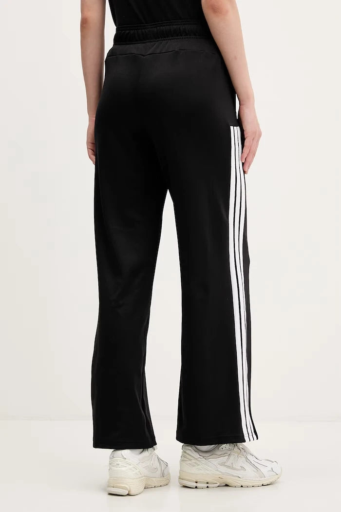 Спортен панталон adidas