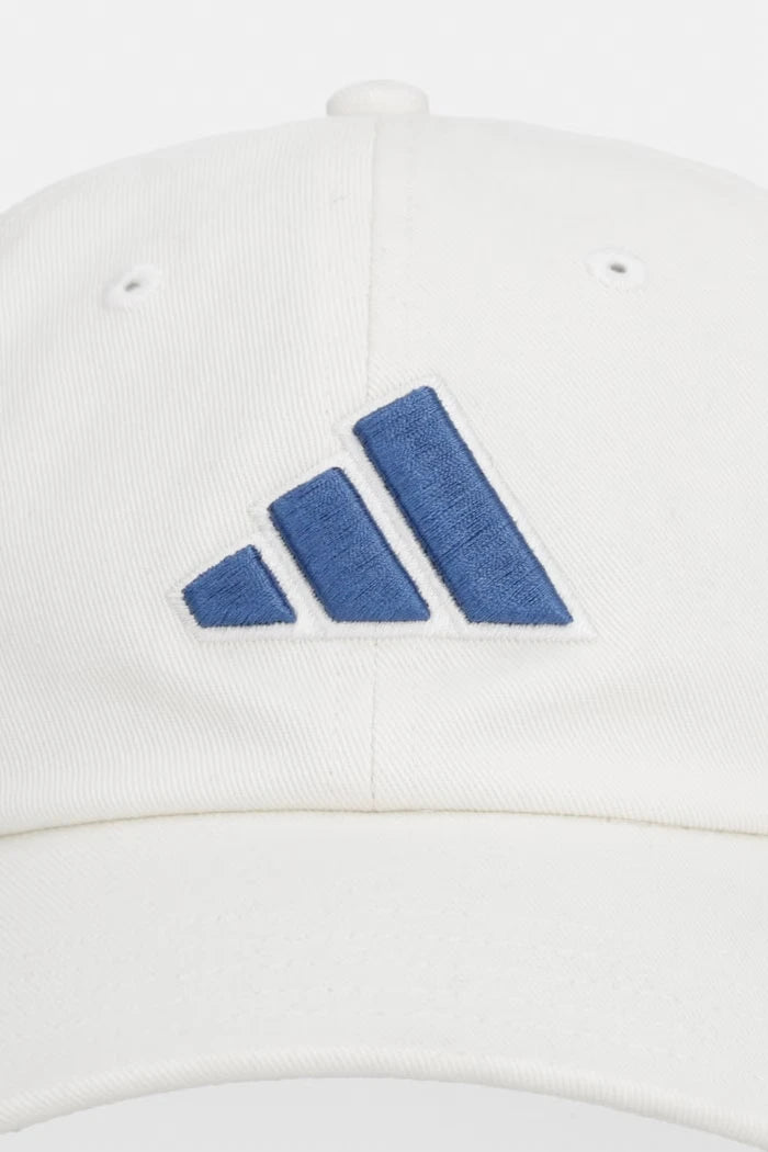 adidas pamuklu siperlikli şapka