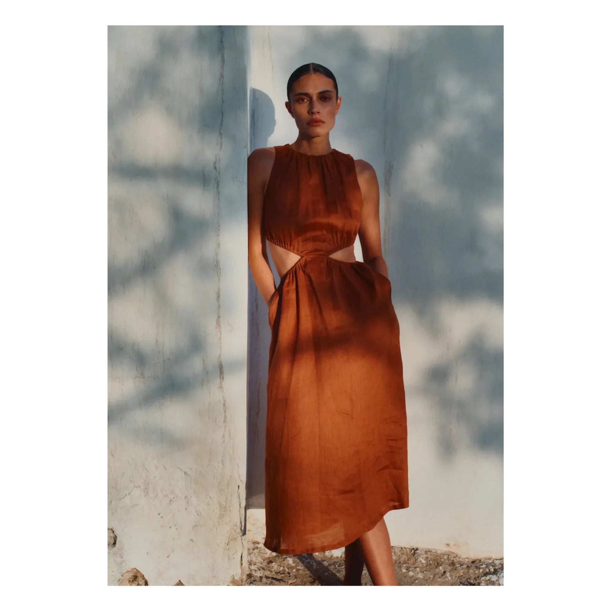 Vanessa Sposi - The Side Cut dress | Chocolate