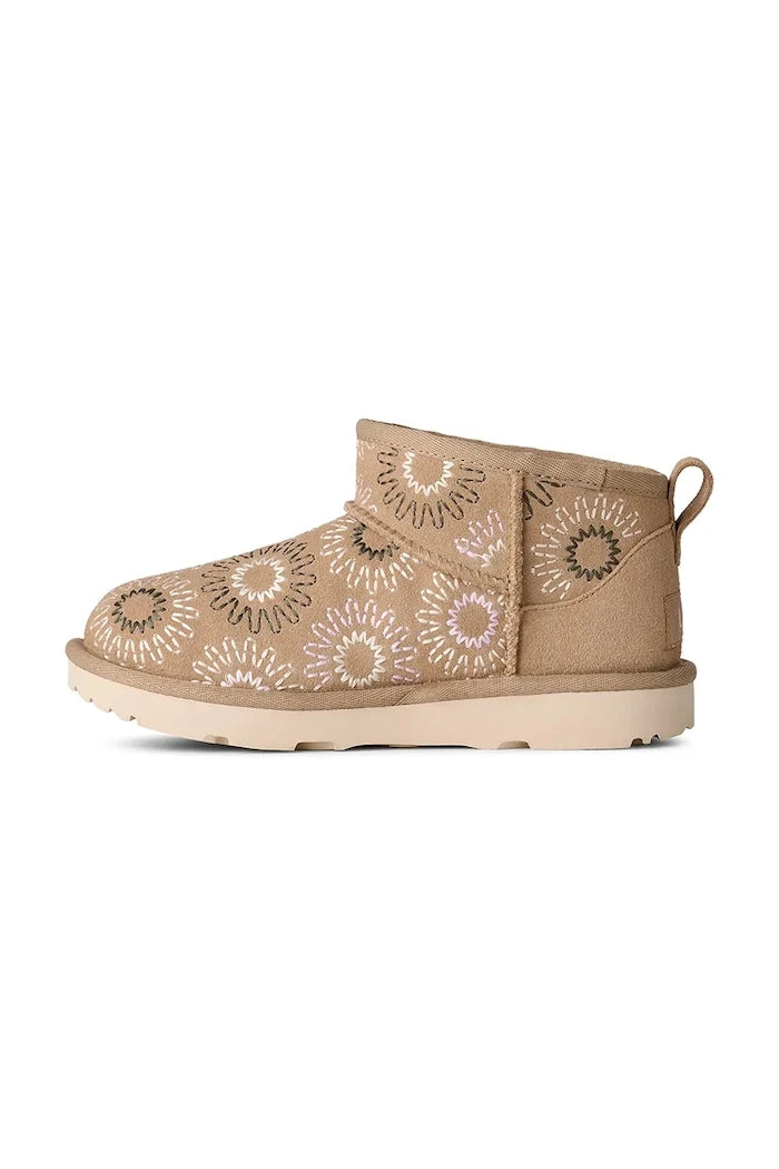 UGG KIDS' CLASSIC ULTRA MINI SUN STITCH Çocuk Süet Kışlık Botlar