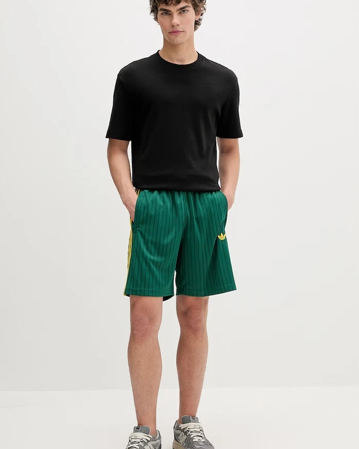 adidas Originals Firebird Kısa Pantolon
