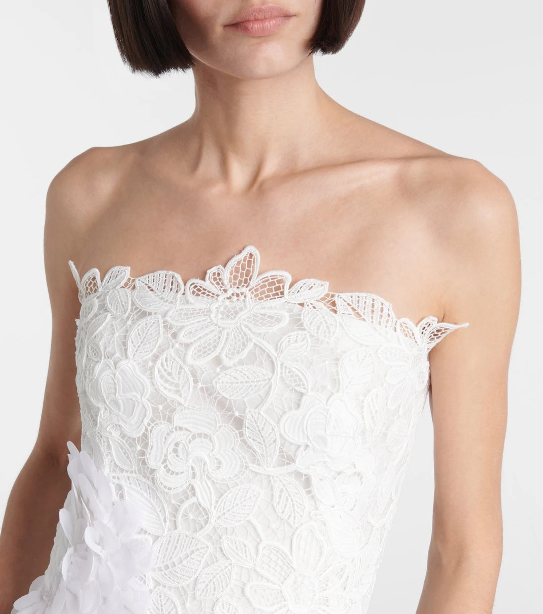 Costarellos - Floral-appliqué lace gown