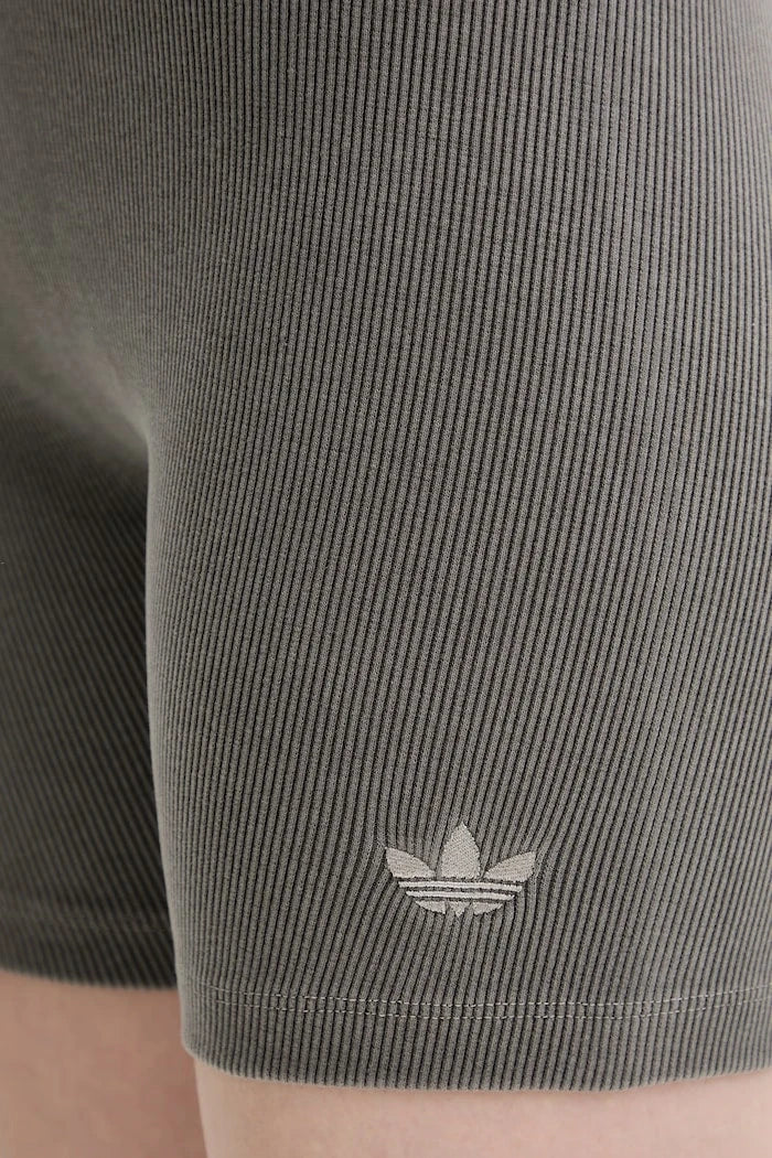 adidas Originals kadın pamuklu elastan kısa tayt