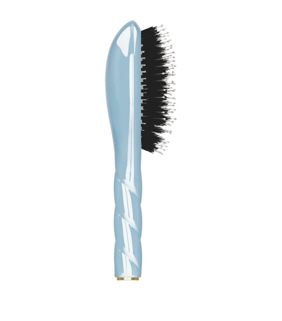 N.03 The Essential Soft Petite Brush