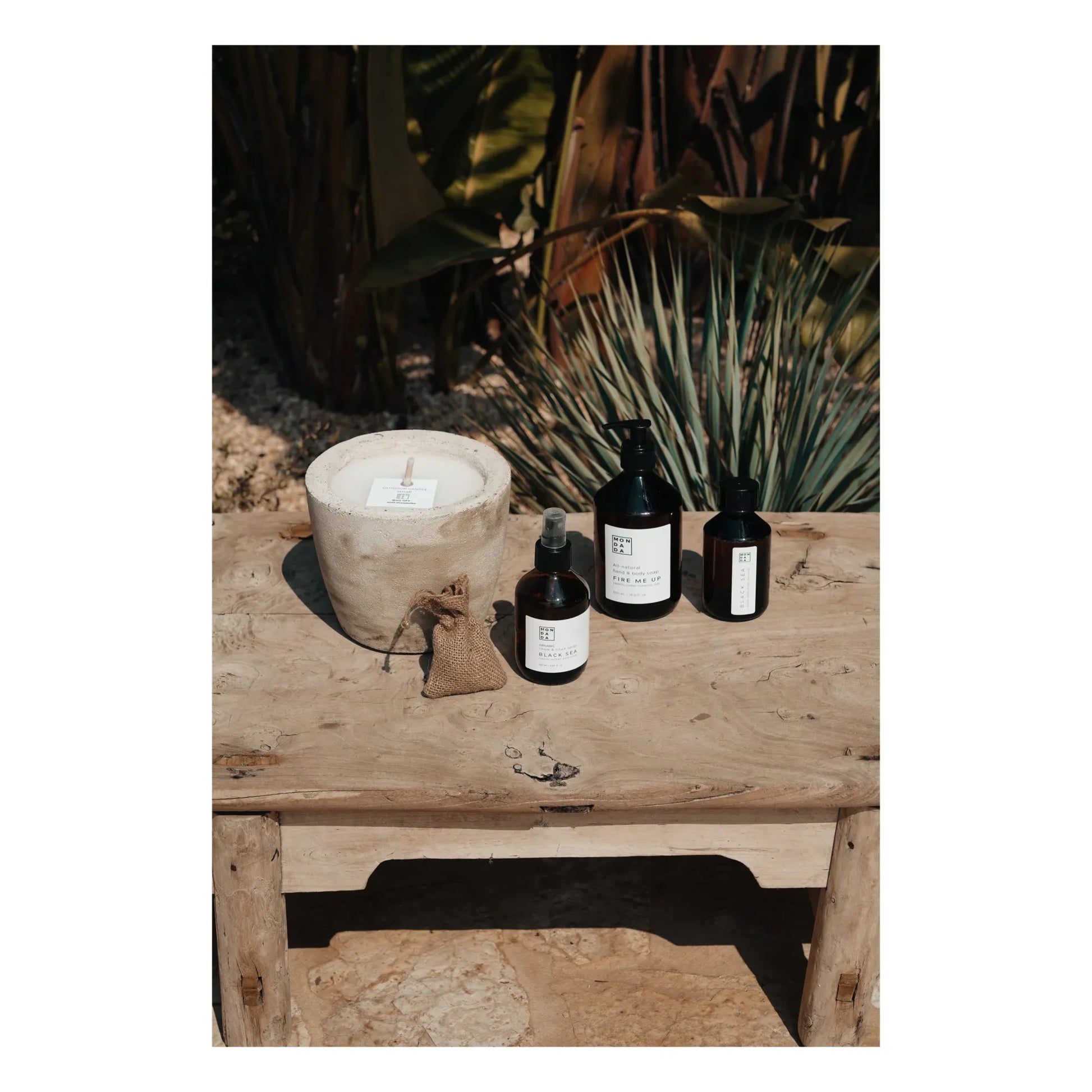 Mon Dada - Neutral scented outdoor candle - L | Blanc/Écru