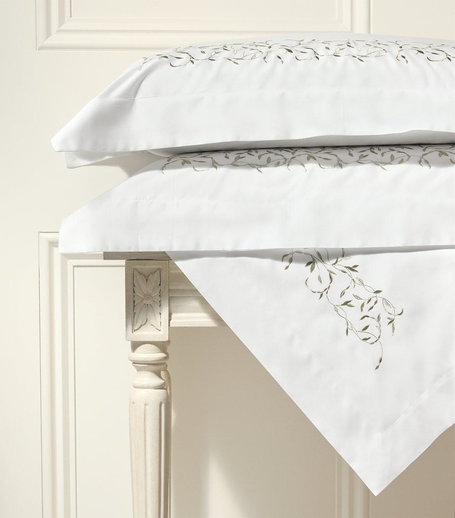 Tresco Embroidered King Duvet Cover Set (230cm x 220cm)