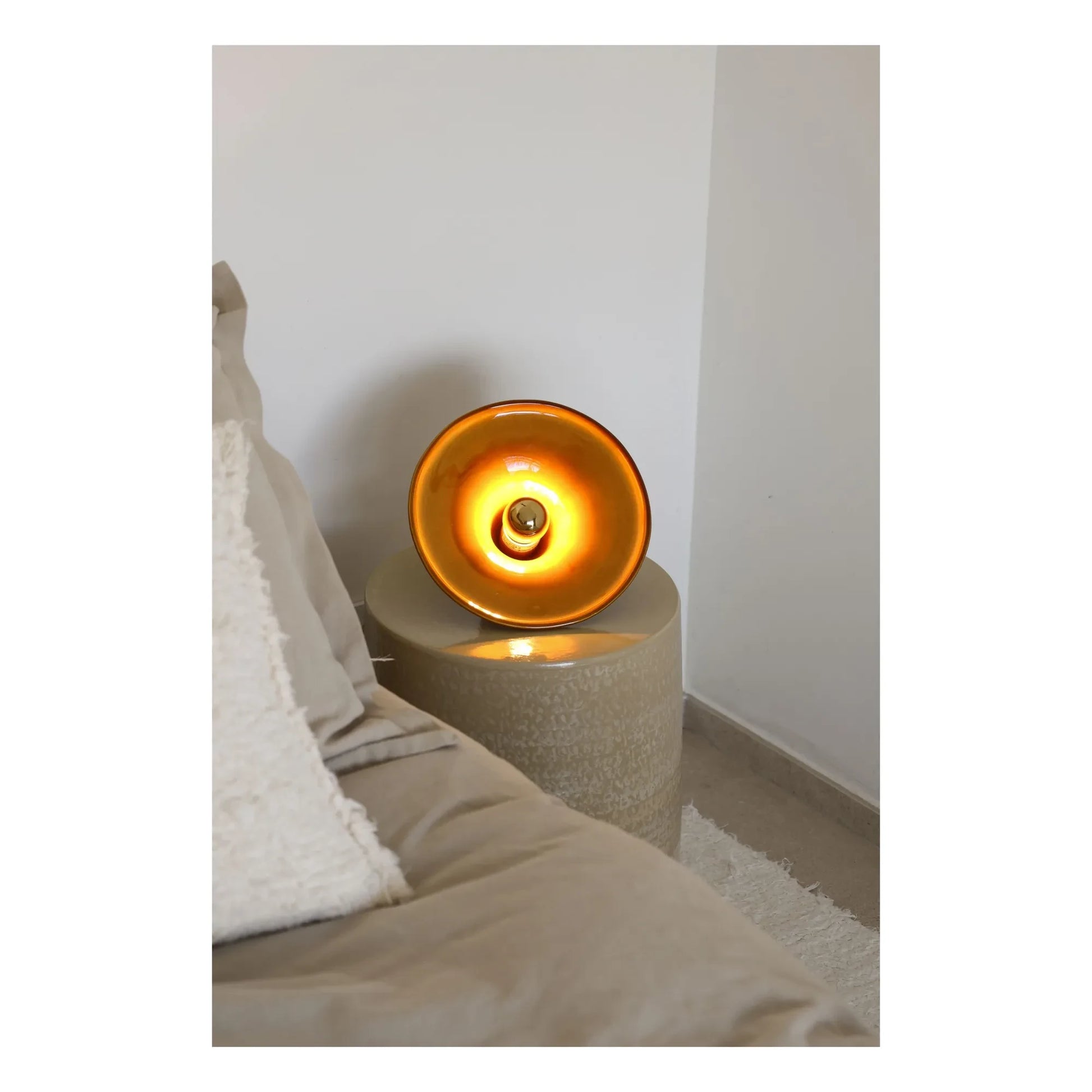 Masamé - Gigaro wall lamp | Honey