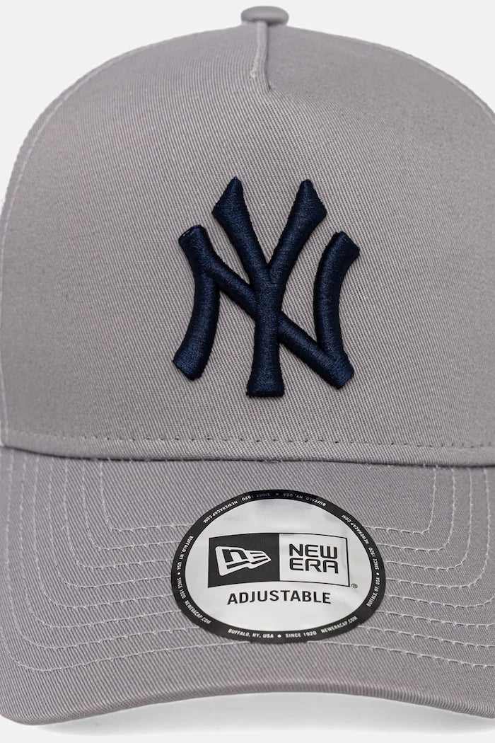 New Era trucker şapka SIDE PATCH TRUCKER NYY