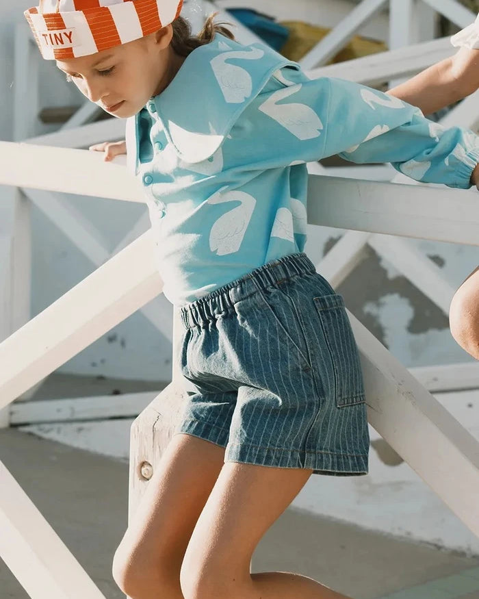Детски дънков къс панталон Tinycottons STRIPES DENIM SHORTS