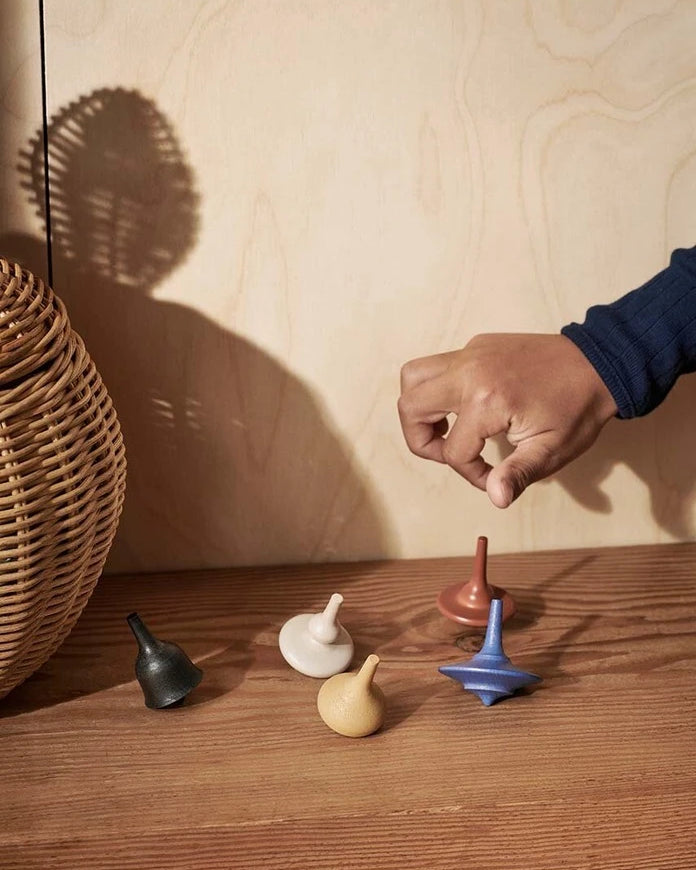 ferm LIVING Spin Tops Dönen Oyuncak (5 adet)