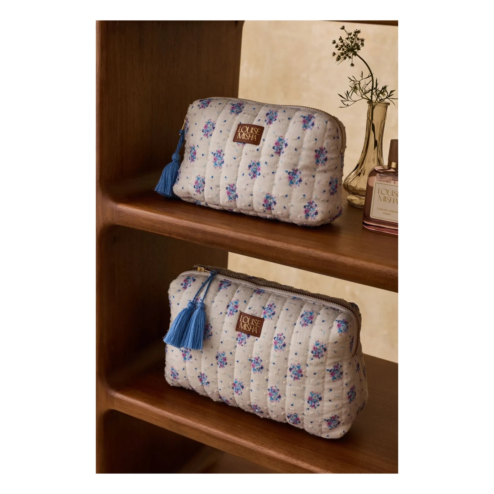 Louise Misha - Teiki toiletry bag | Ecru