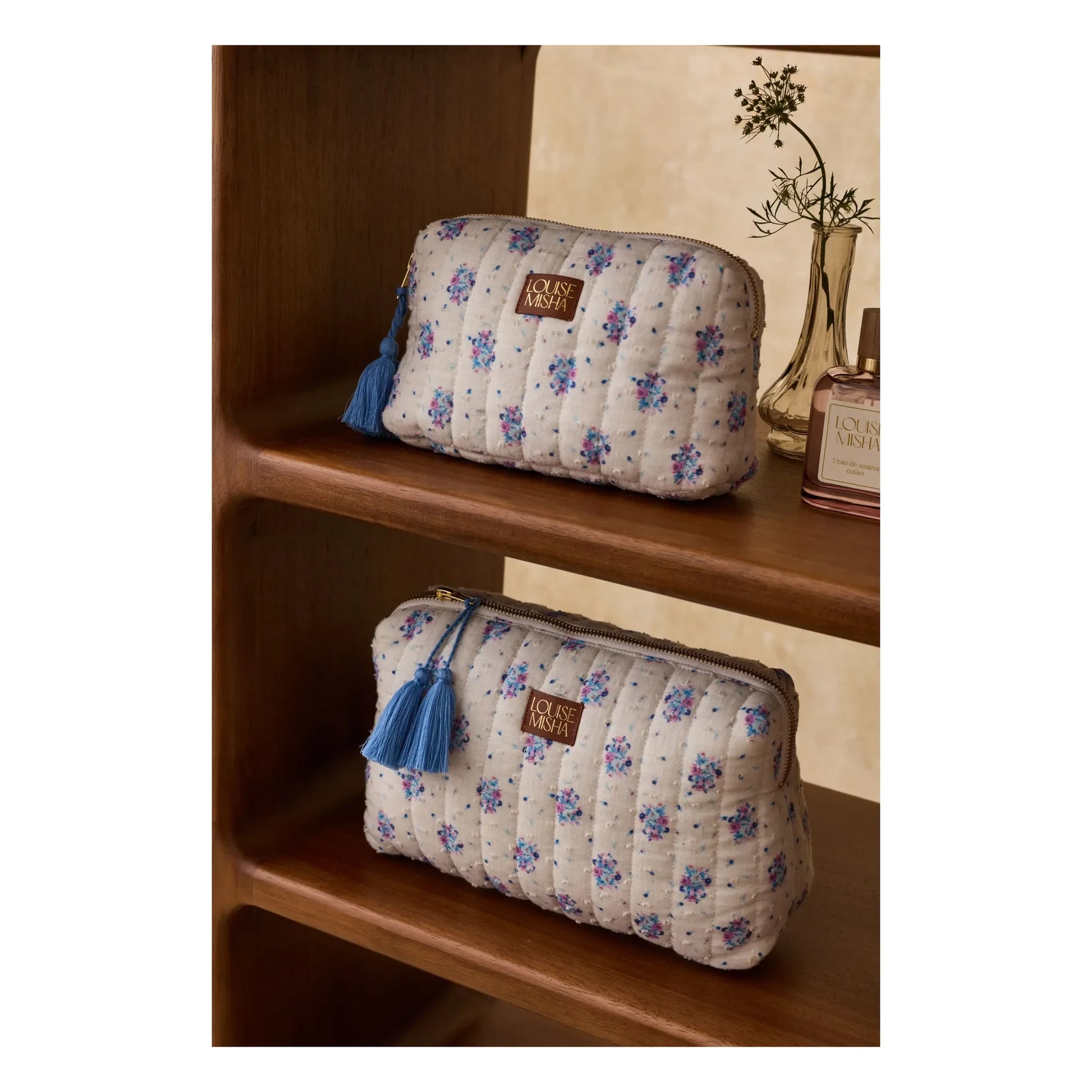 Louise Misha - Teiki toiletry bag | Ecru