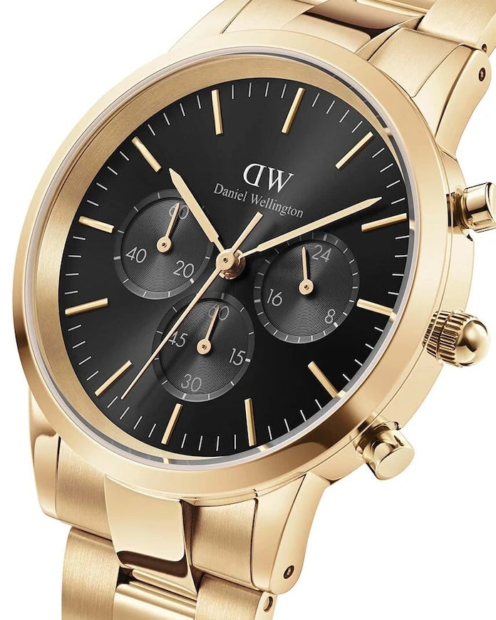 Часовник Daniel Wellington