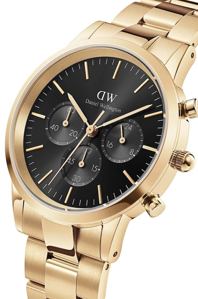 Часовник Daniel Wellington
