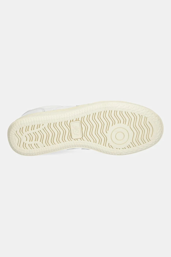 Кожени маратонки New Balance CT500