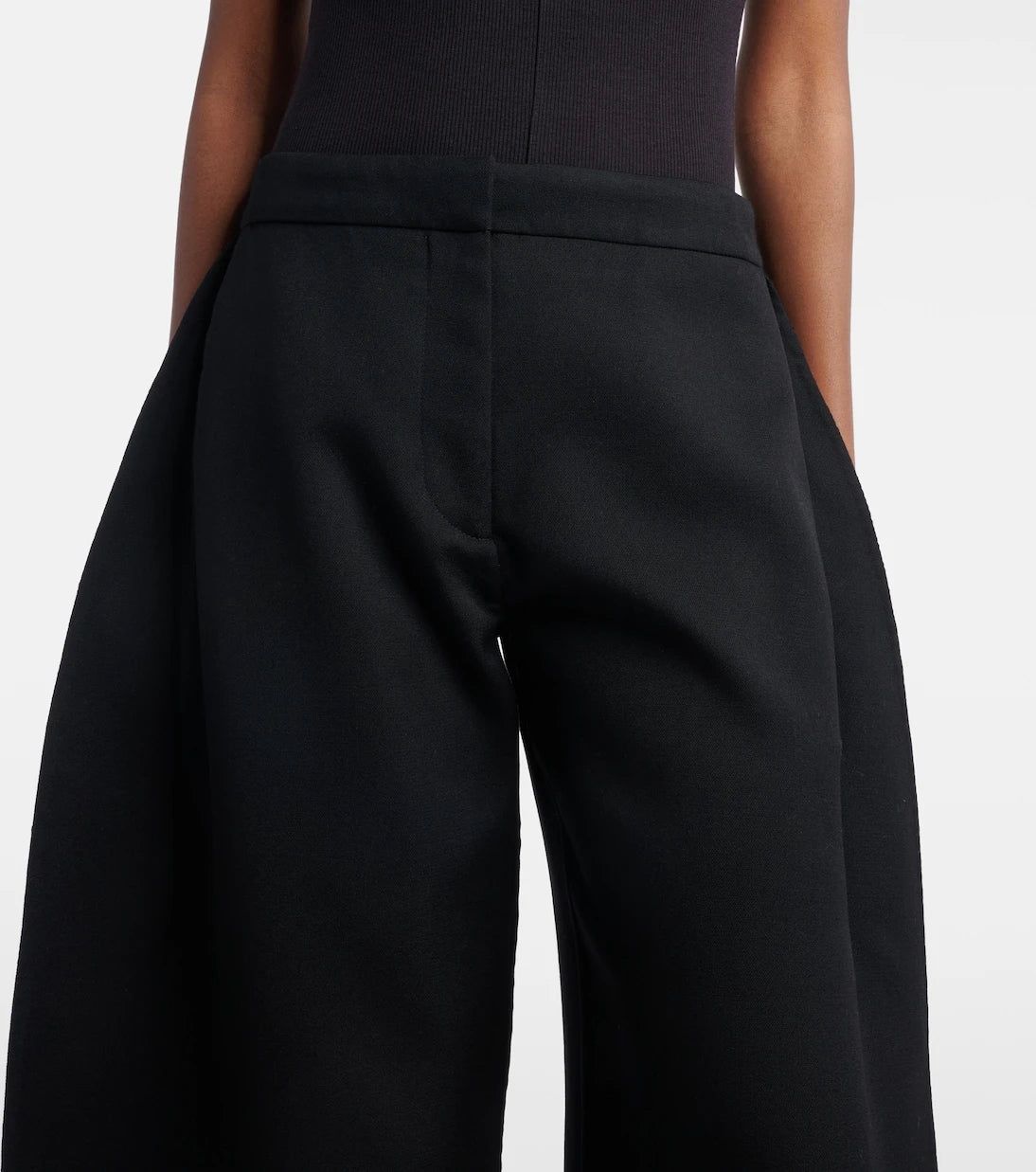 Alaïa - Virgin wool barrel pants