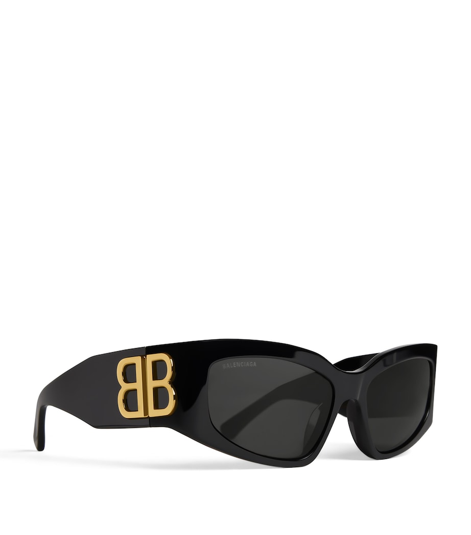 Black Bossy Cat-Eye Sunglasses