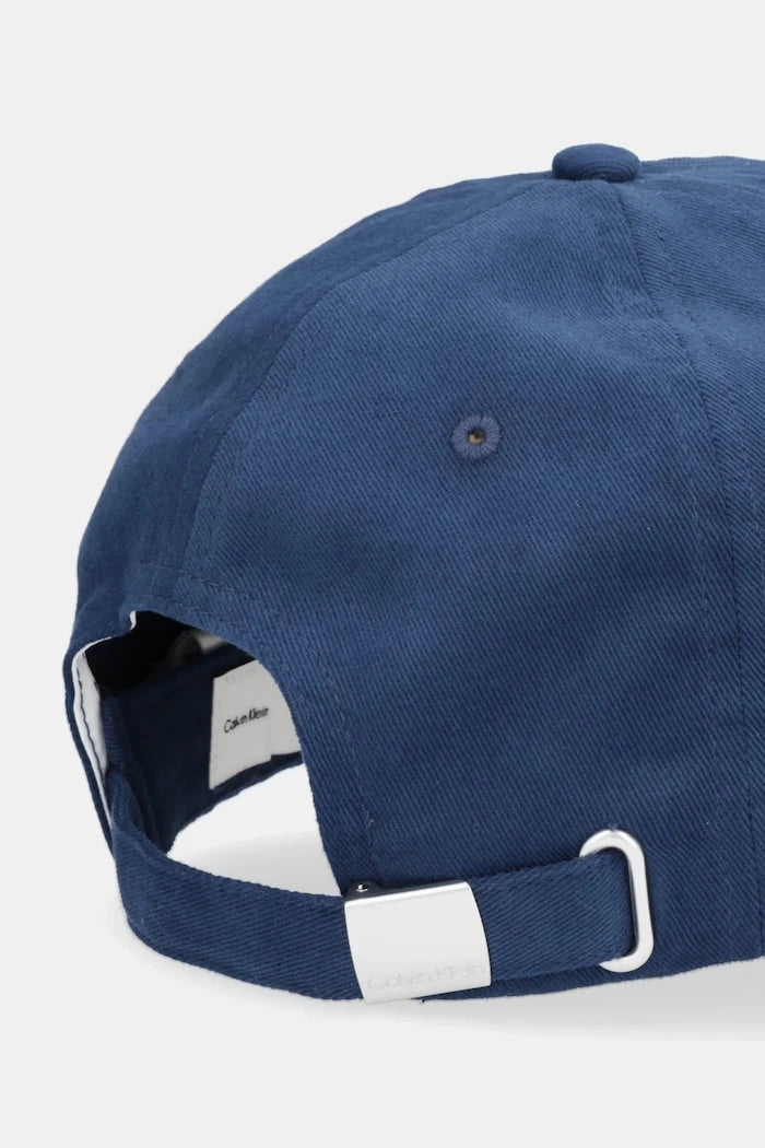 Calvin Klein Pamuklu Vizörlü Şapka