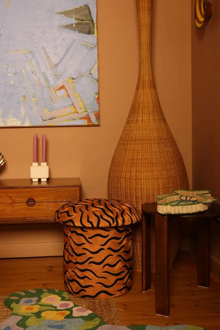 Пуф Doing Goods Maya Tiger Embroidered