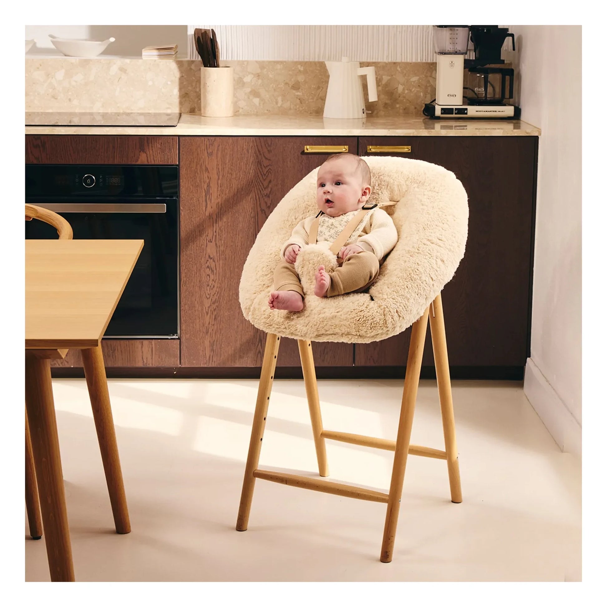 Charlie Crane - Tobo highchair bouncer | Ecru