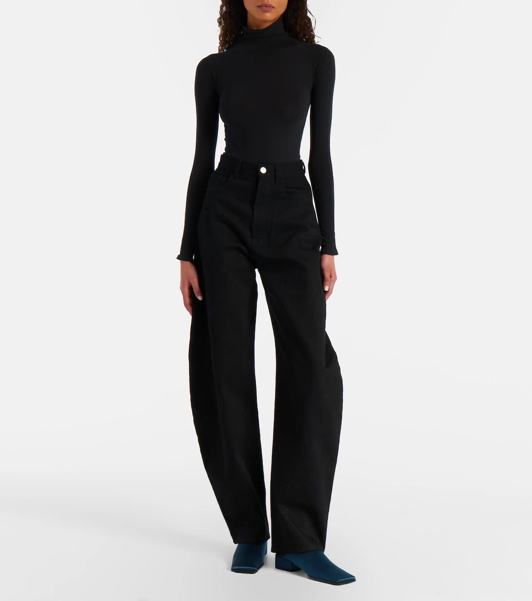Alaïa - أحذية ساتان سهلة الارتداء