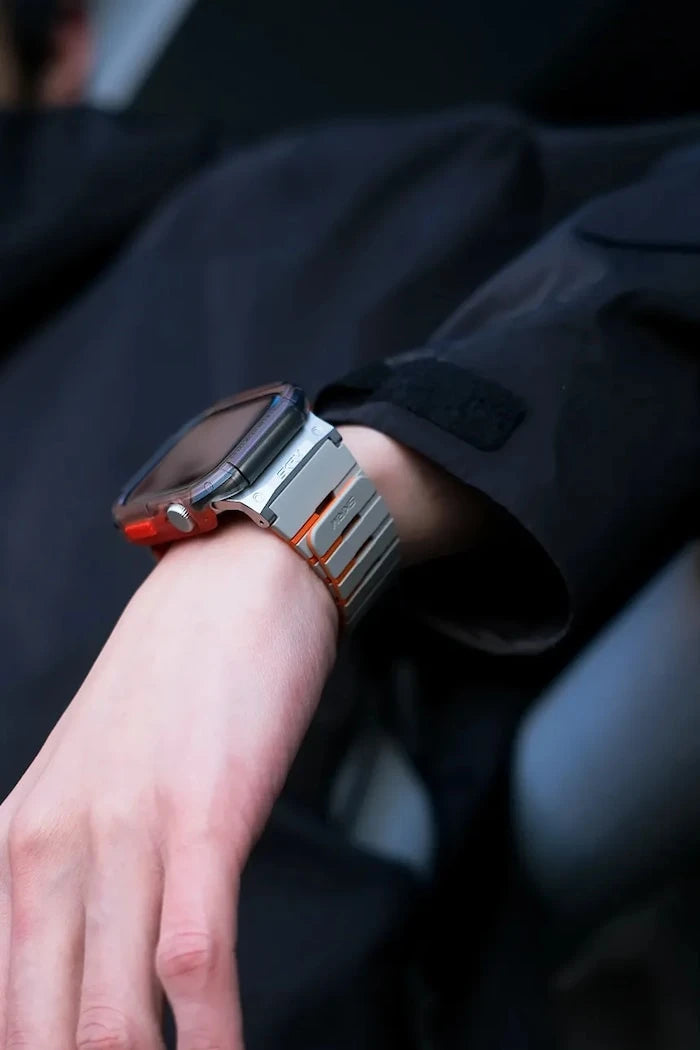 Skinarma Atom Apple Watch 46 mm Koruyucu Kılıf