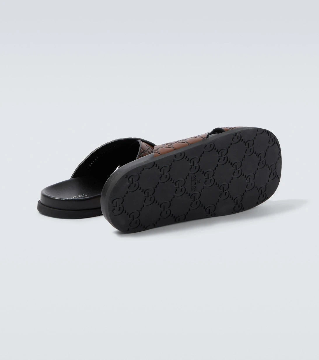 Gucci - GG leather slides