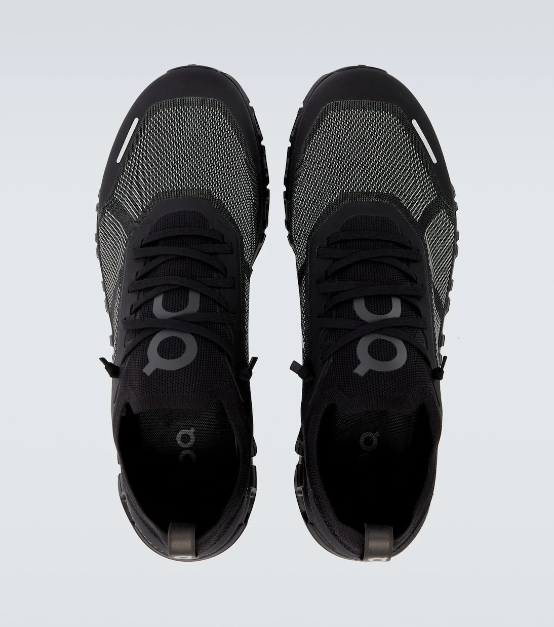 On - Cloud 6 Versa running shoes