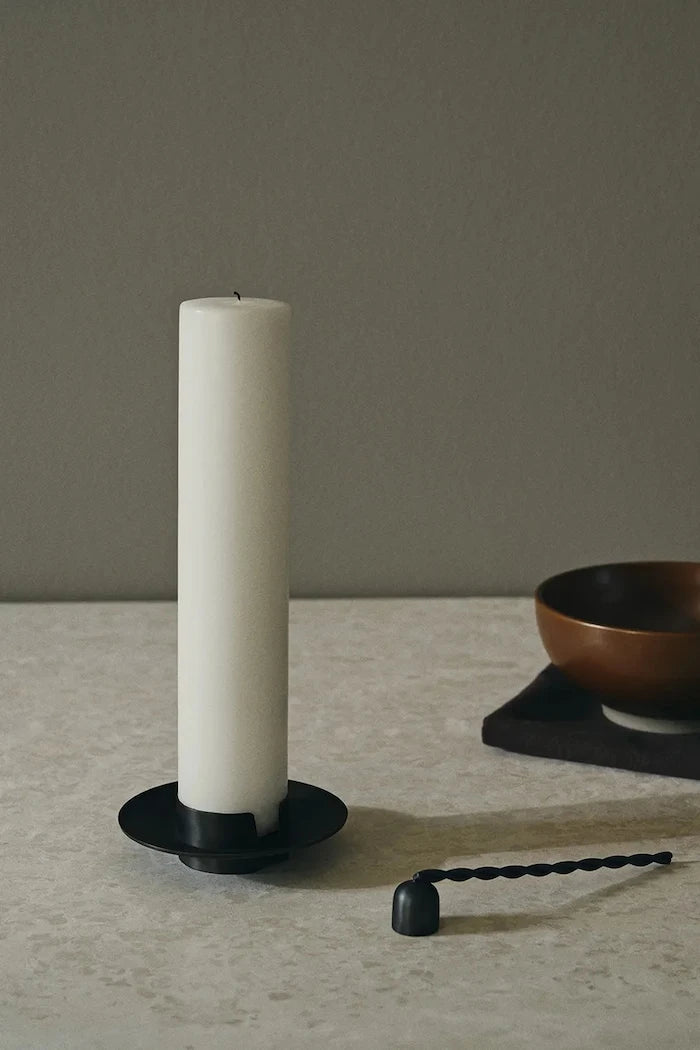 Декоративен свещник ferm LIVING