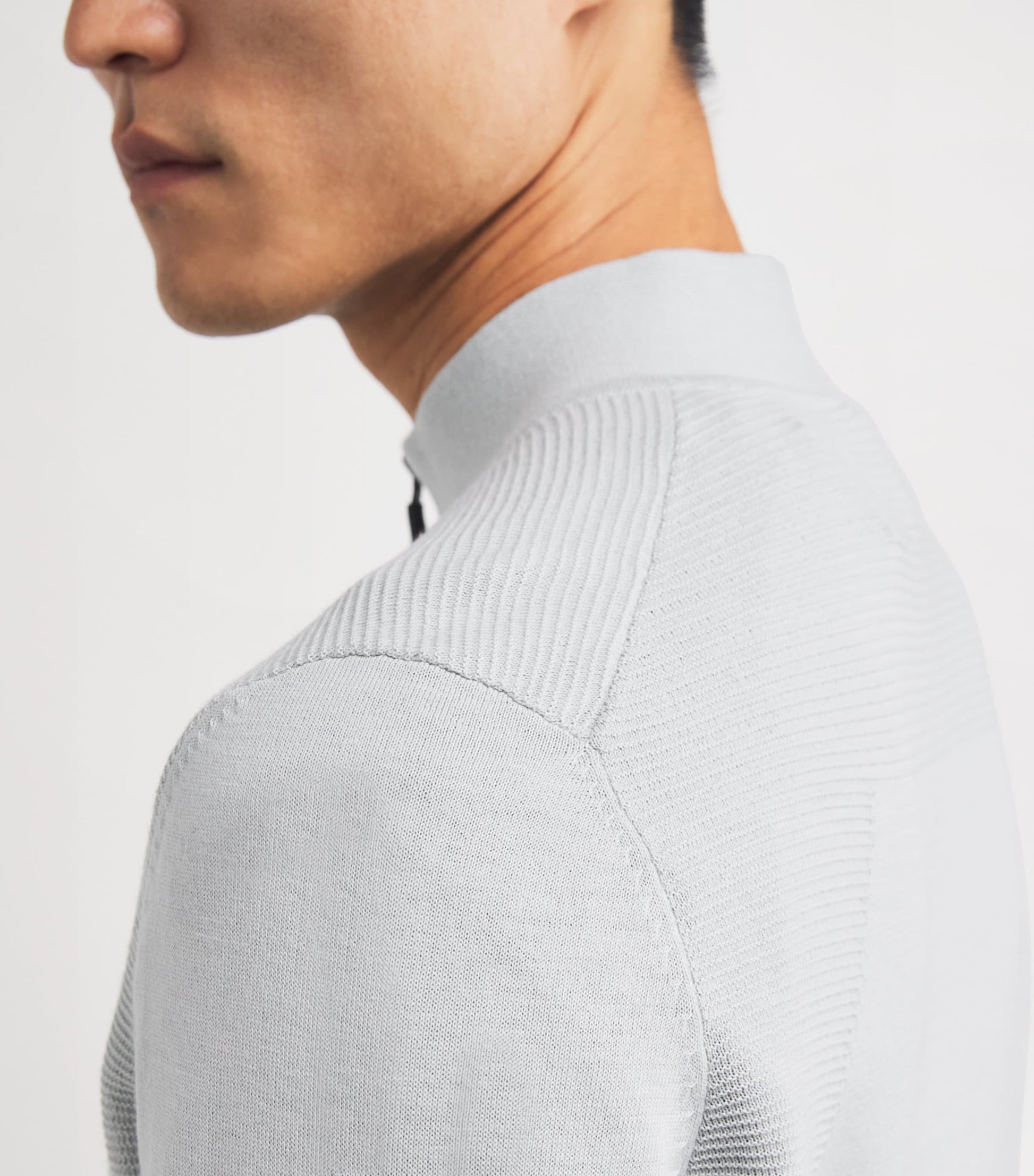 Momentum Lite Quarter-Zip Sweatshirt