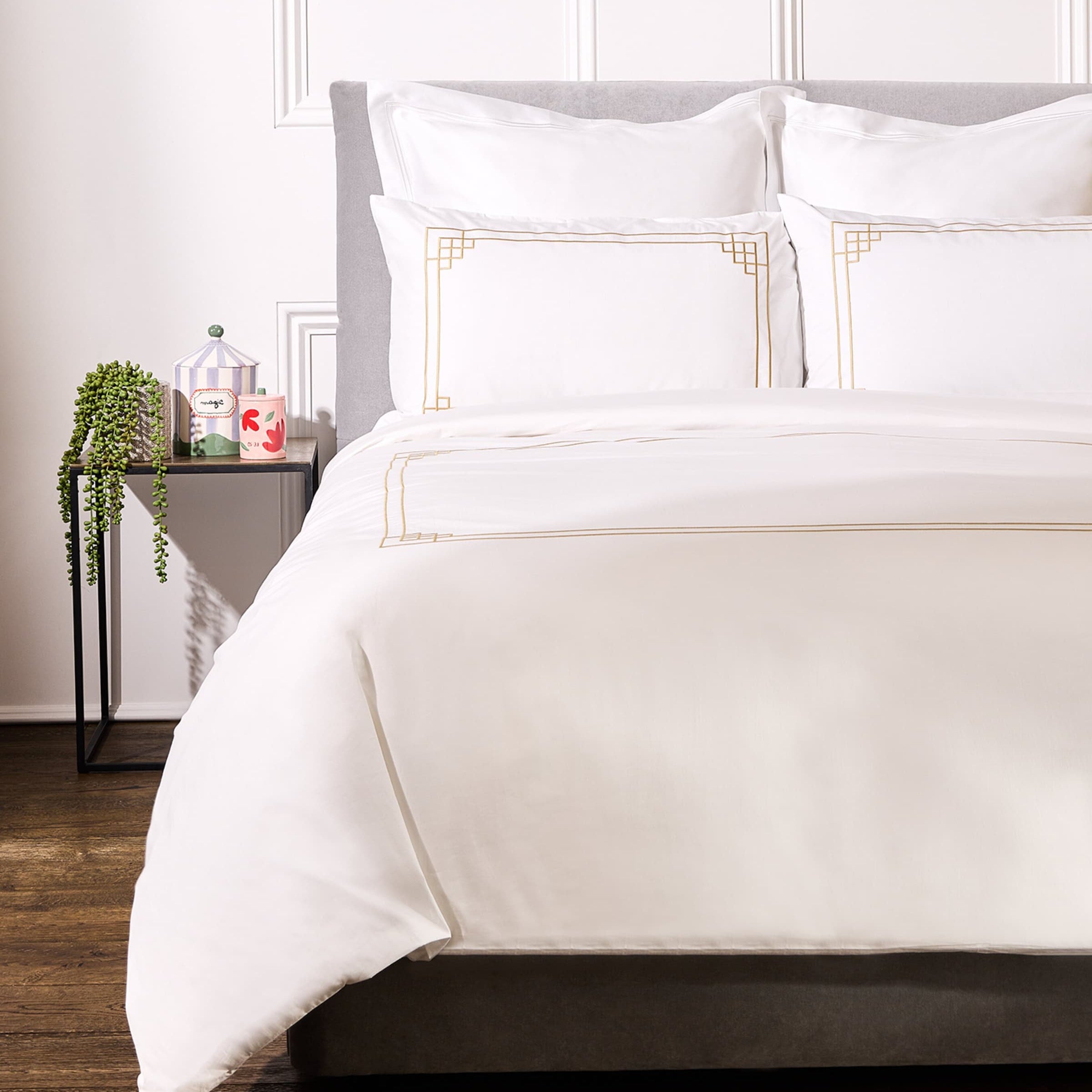 Hendon King Duvet Cover Set (230cm x 220cm)