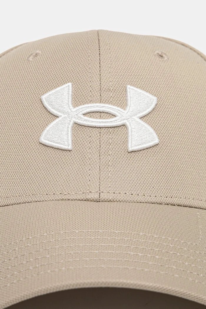 Шапка с козирка Under Armour