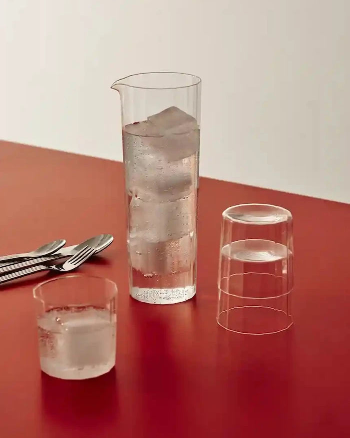 HAY Angle 900 ml Karaf
