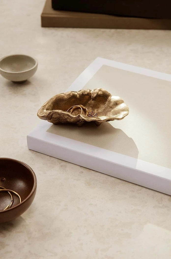 Декоративна купа ferm LIVING Oyster