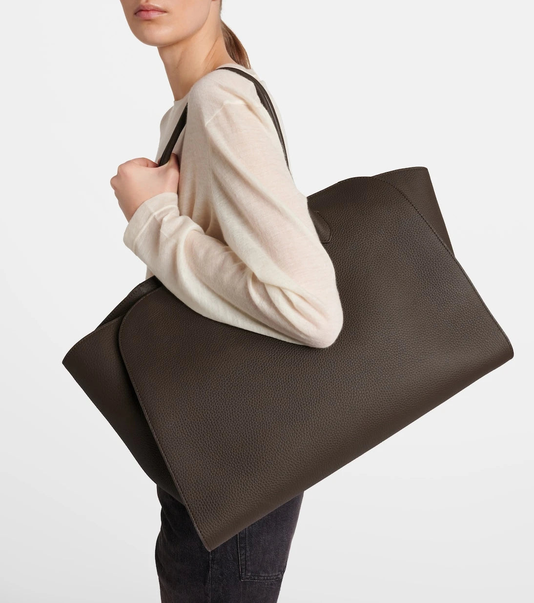 The Row - Marlo 17 leather tote bag