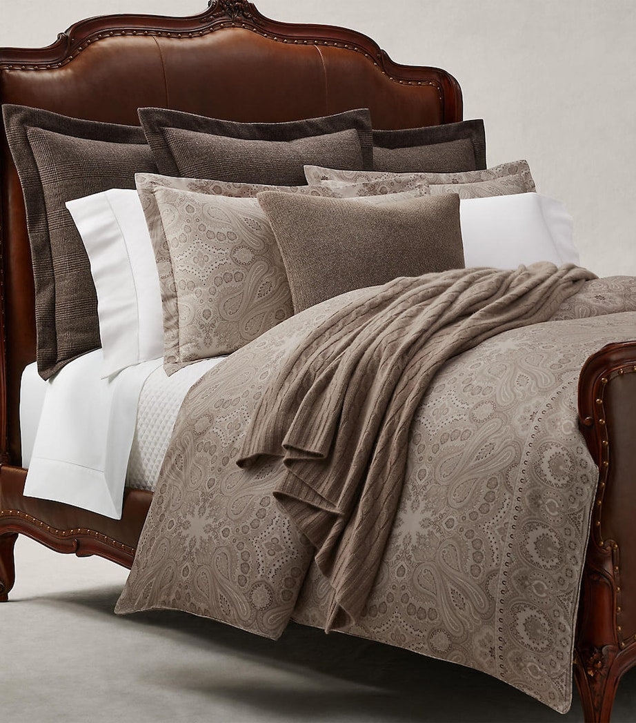 Beaumont Super King Flat Sheet (270cm x 280cm)