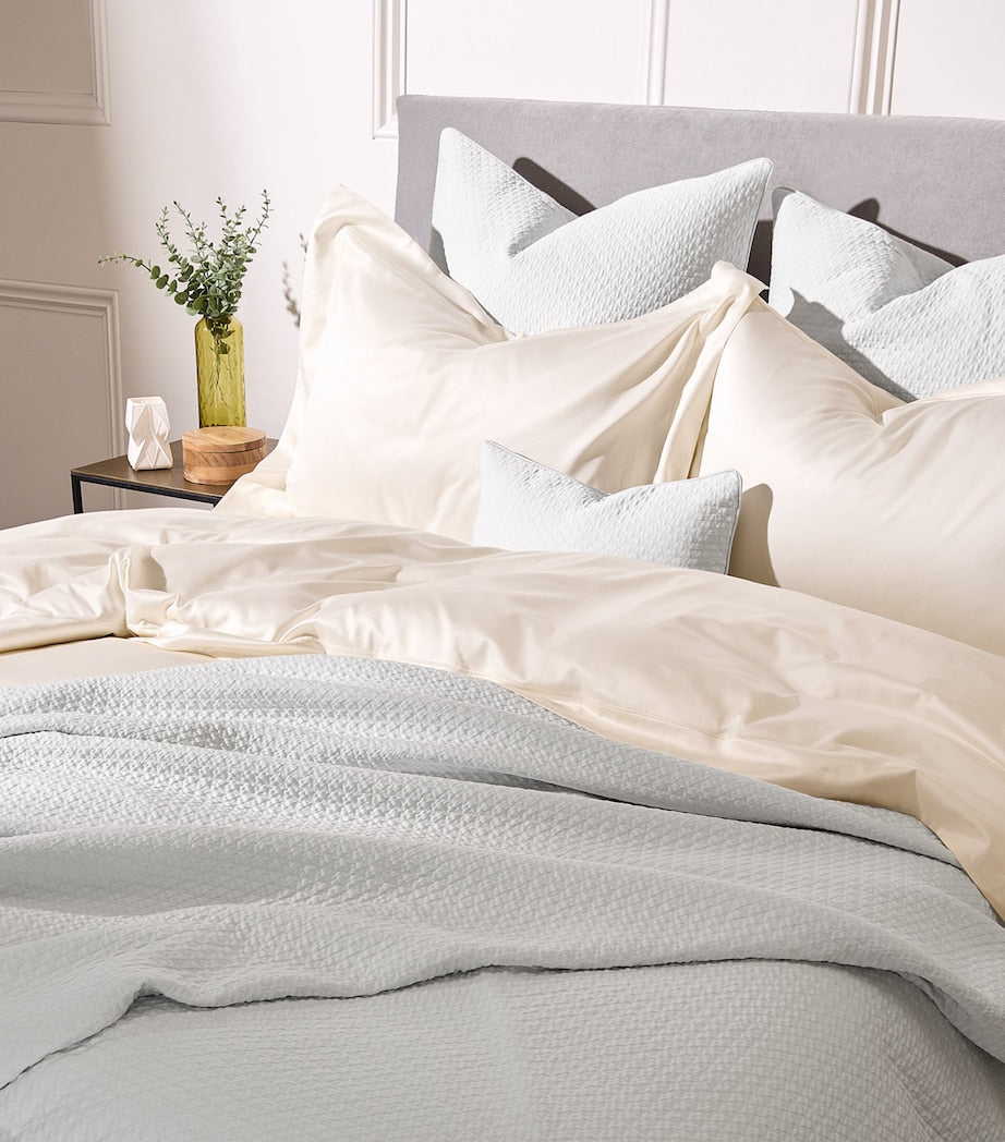 Prince King Bedspread (245cm x 255cm)