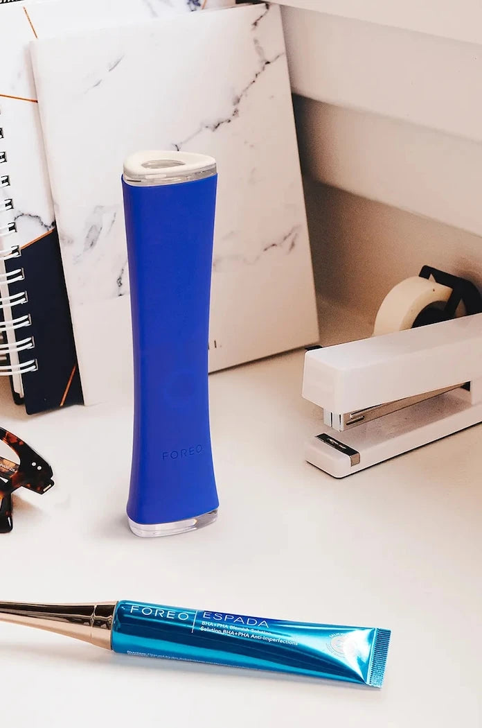 FOREO ESPADA 2 Cobalt Blue Mavi LED Işıklı Akne Tedavi Cihazı