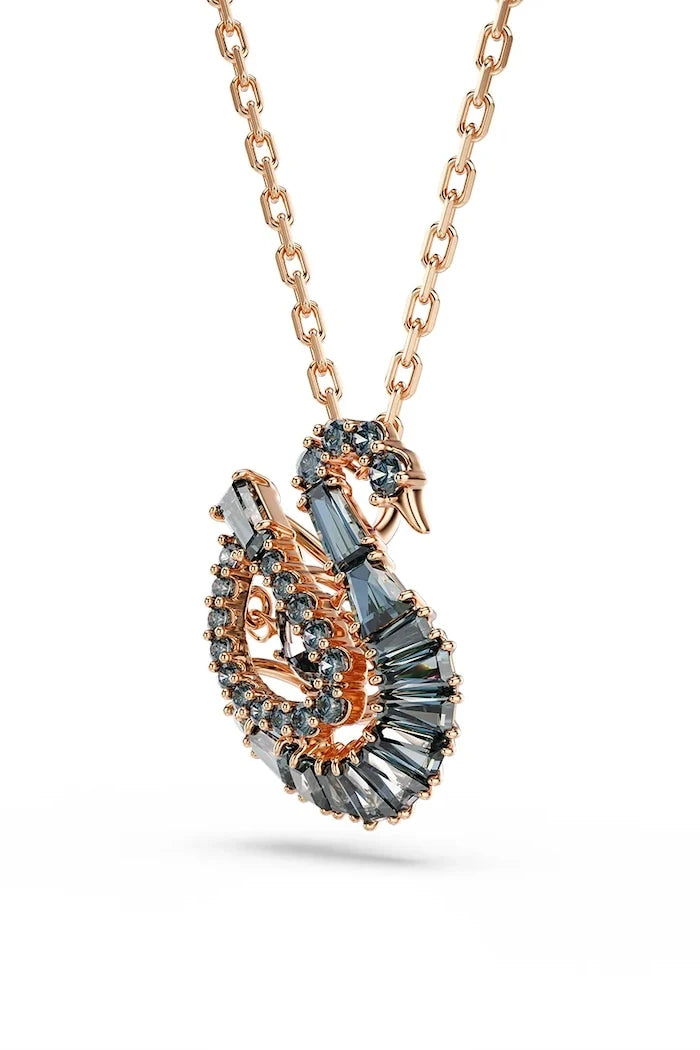 Swarovski kadın altın kaplama taşlı sallantılı kolye