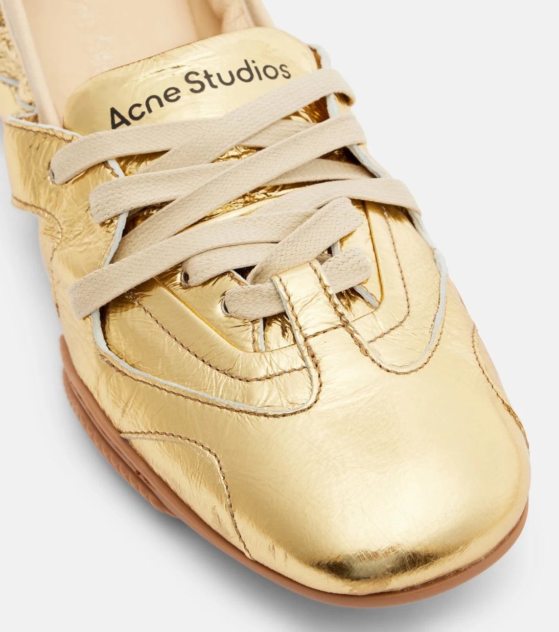 Acne Studios - حذاء سنيكرز Bilaria من الجلد اللامع
