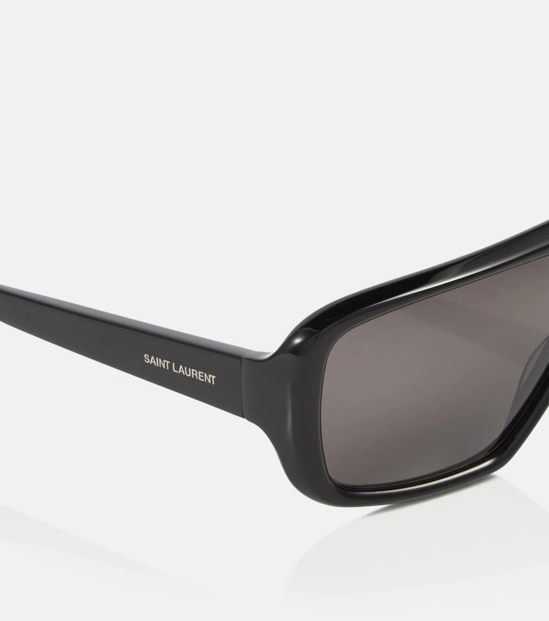 Saint Laurent - نظارة شمسية SL 569 Y ذات حاجب مسطح