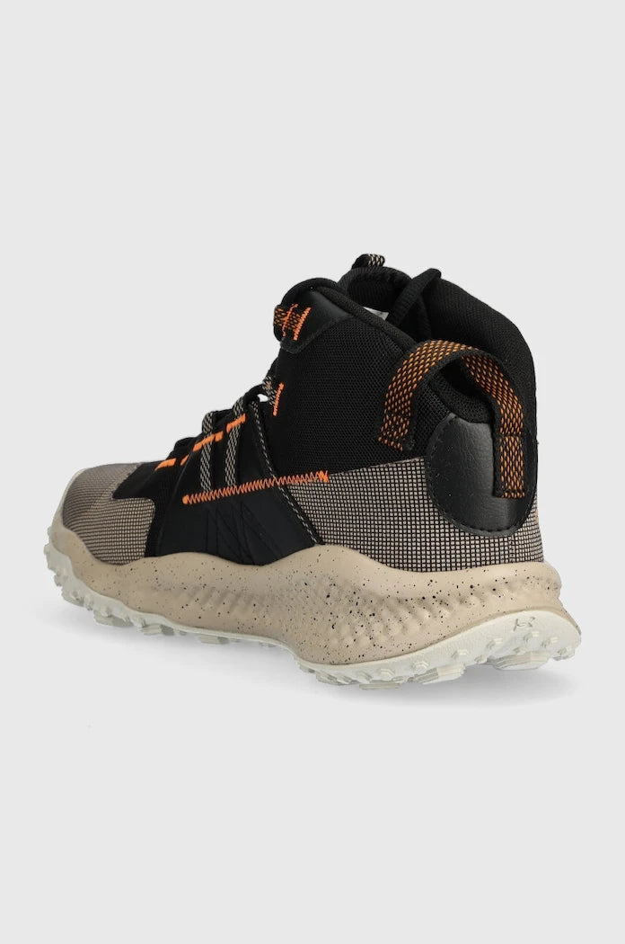Under Armour Charged Maven Trek